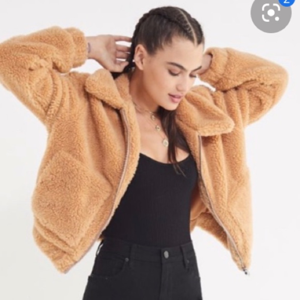 UO Cropped Teddy Jacket